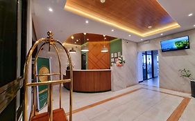 Alvea Hotel And Residences